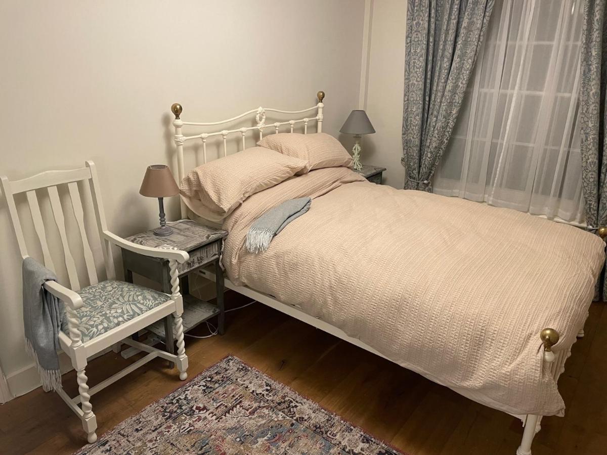 Apartamento 2 Bedroom Garden Flat /kings Cross,