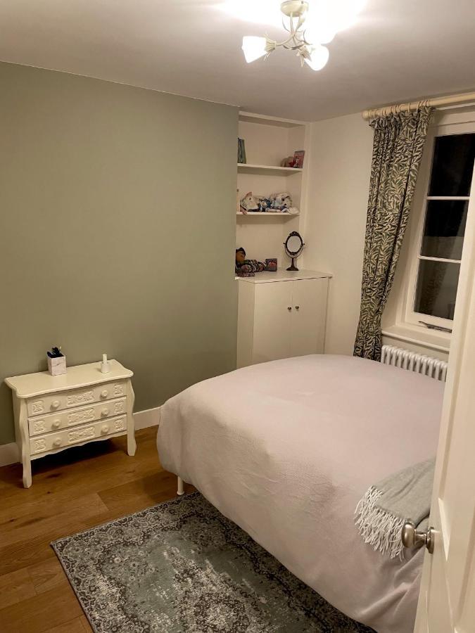 Apartamento 2 Bedroom Garden Flat /kings Cross,