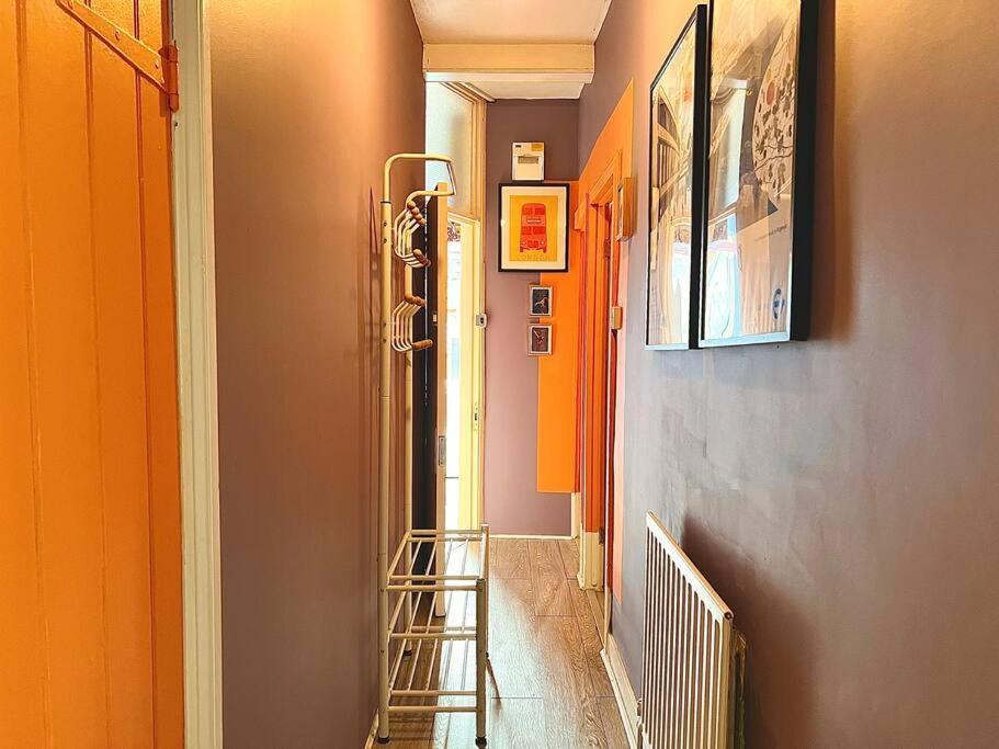 Apartamento With Cosy Garden In