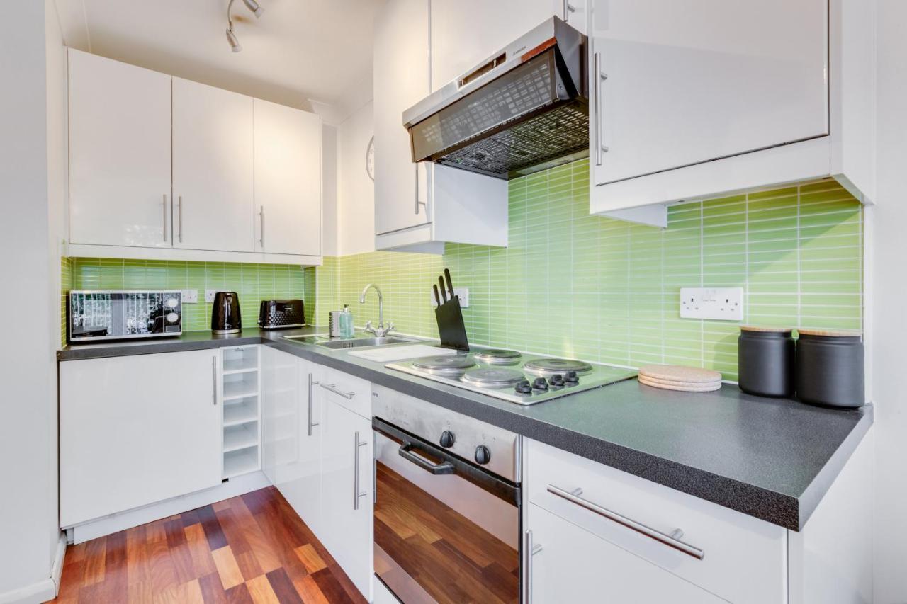 Visit London 1 Bed Flat- Canary Wharf Close To River Thames Apartamento *