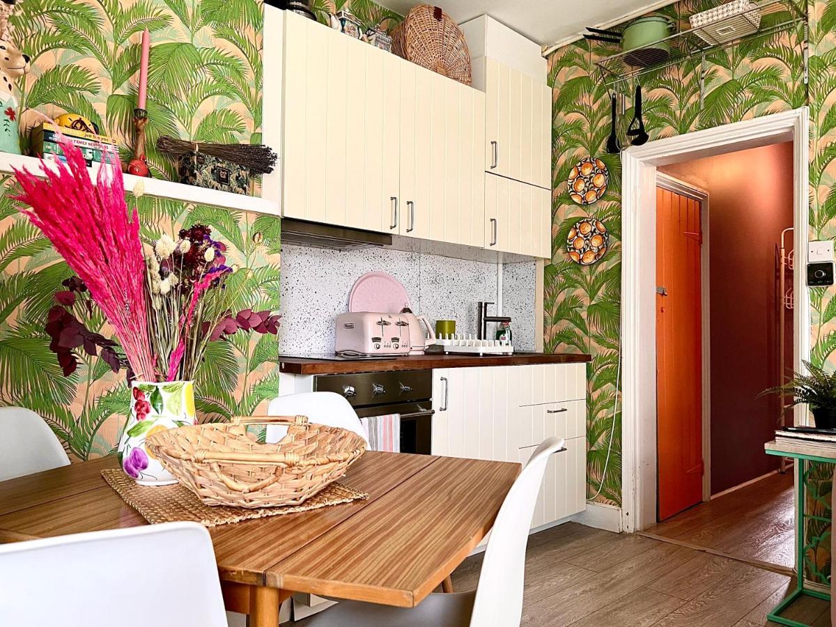 With Cosy Garden In * Londres
