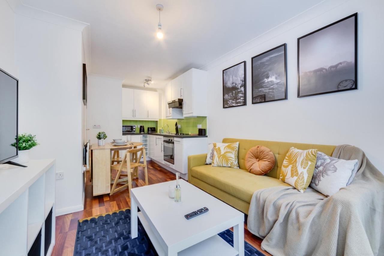 Visit London 1 Bed Flat- Canary Wharf Close To River Thames Apartamento