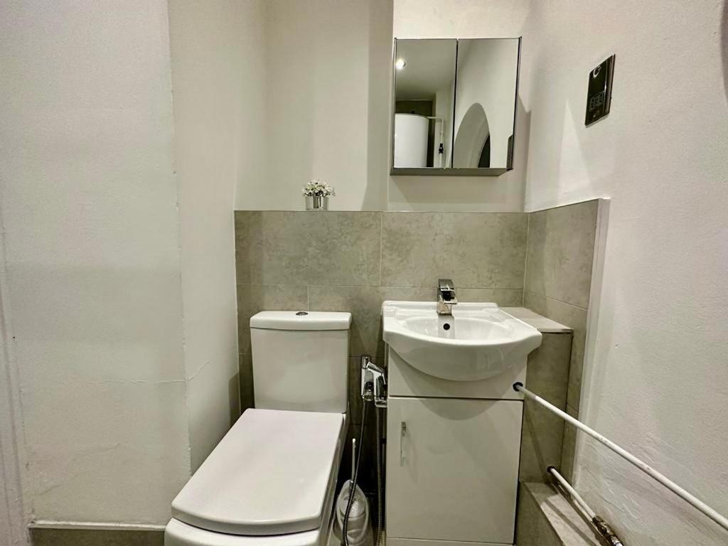 Habitación en casa particular 2 Minutes From Oxford Street Private D *