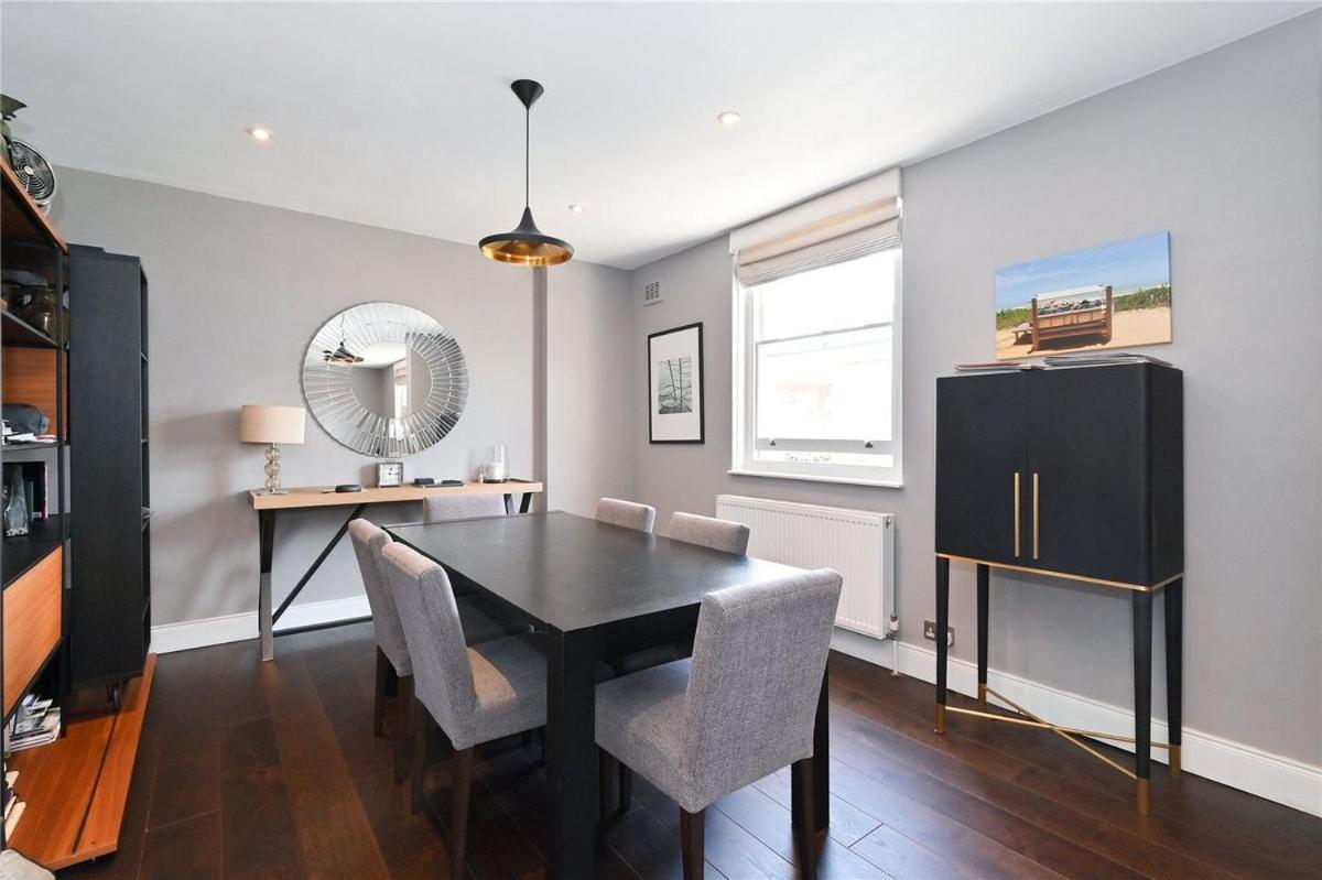 Large 3 Bedroom Covent Garden * Londres