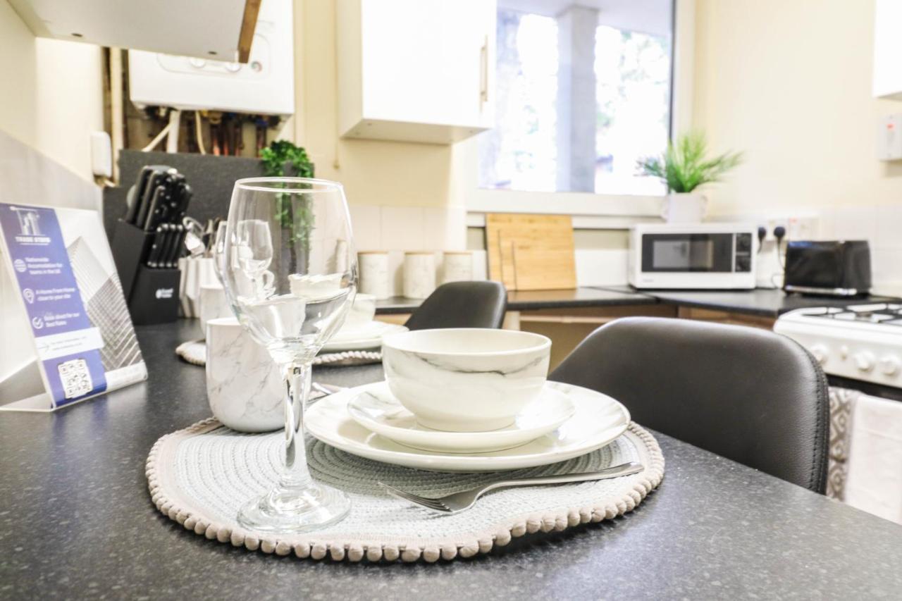 Cosy Property Right By Warren Street Station! Free Wifi! Apartment