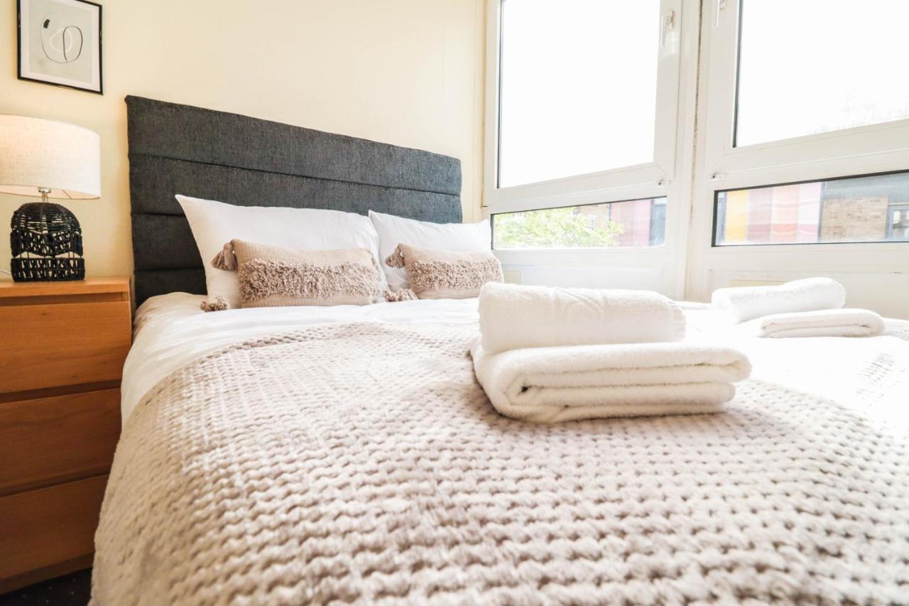 Cosy Property Right By Warren Street Station! Free Wifi! Apartment