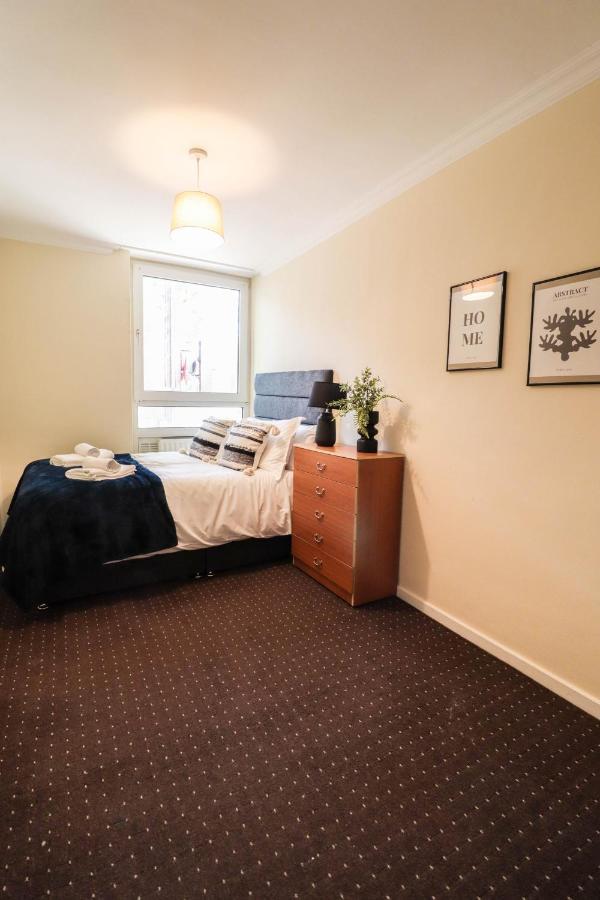 Cosy Property Right By Warren Street Station! Free Wifi!