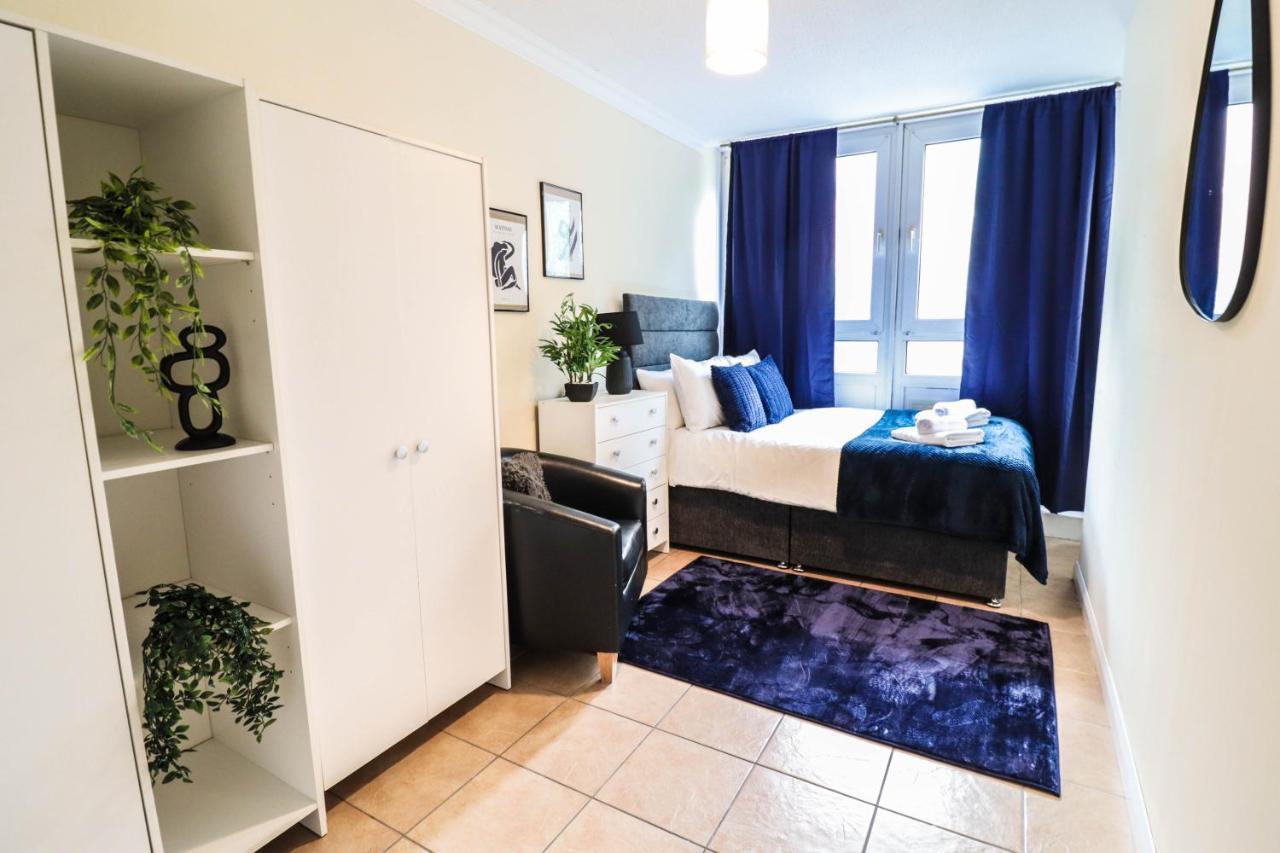 Cosy Property Right By Warren Street Station! Free Wifi! Apartment London