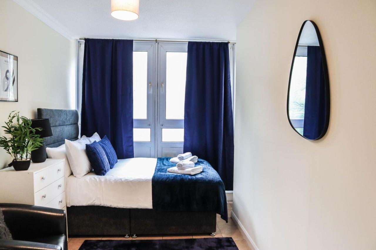 Apartment Cosy Property Right By Warren Street Station! Free Wifi! London