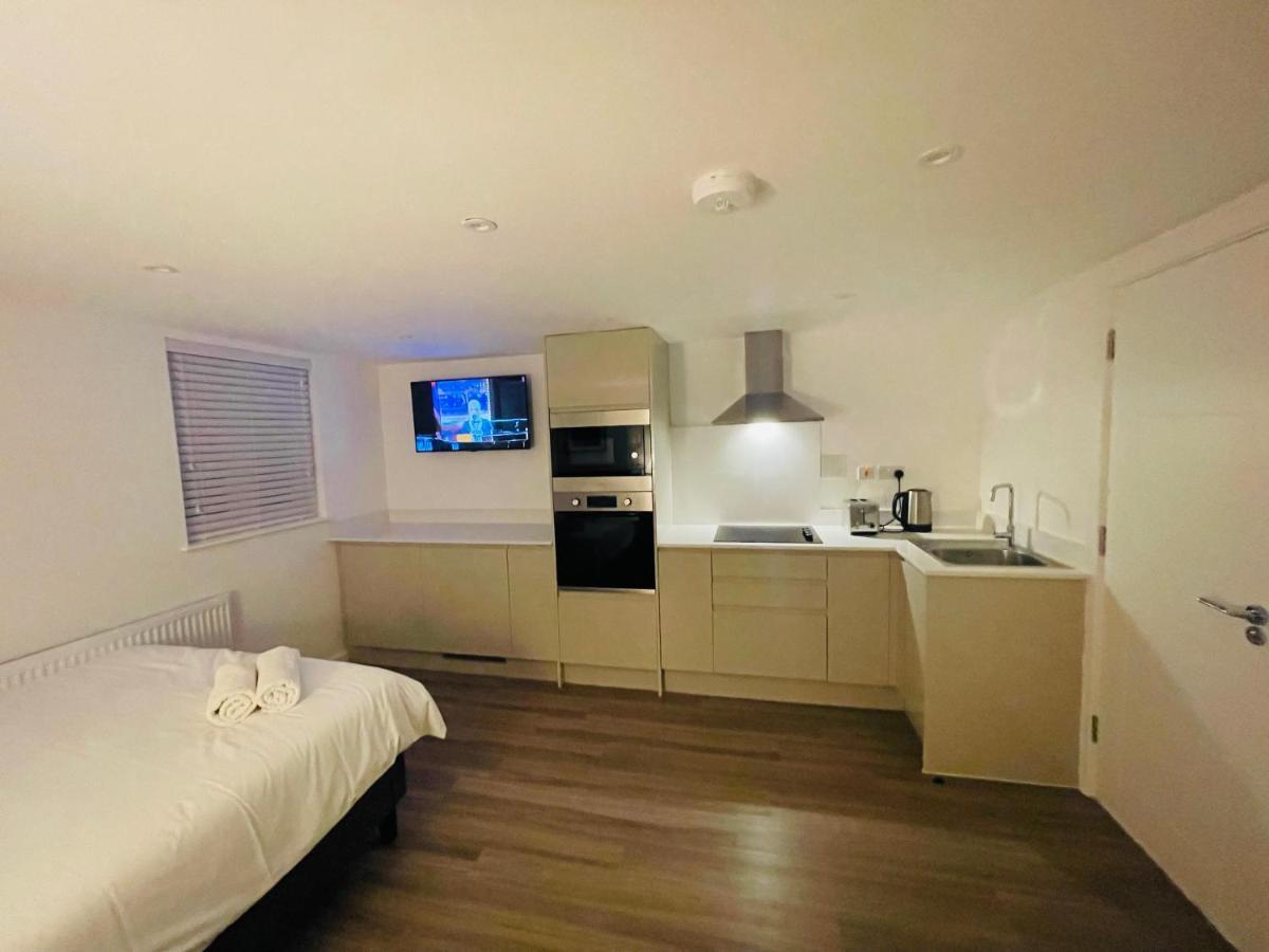 Riverside En Double E14 Gasthof London
