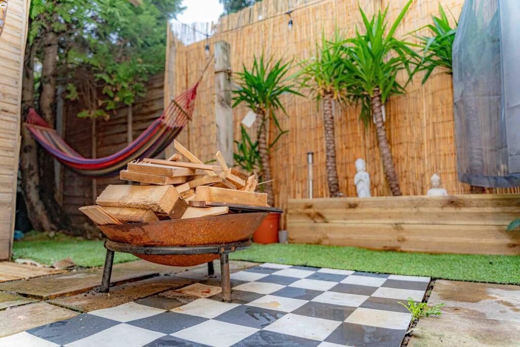 Unique W/garden Hot Tub, Sauna & Cinema * Londres