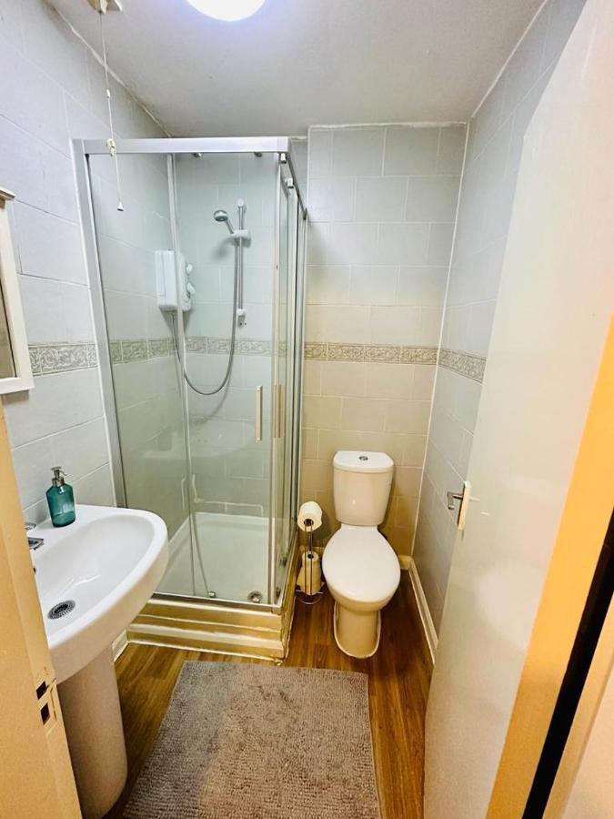Premium Studio Flat In Central *