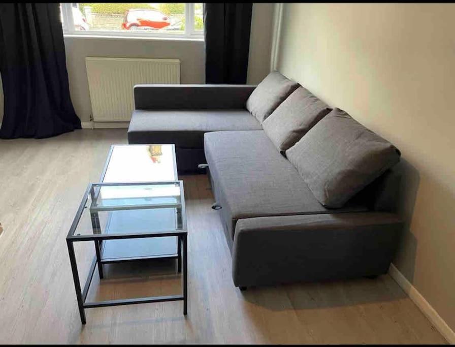 Lovely And Quiet 2 Bedroom Maisonette.free Parking London