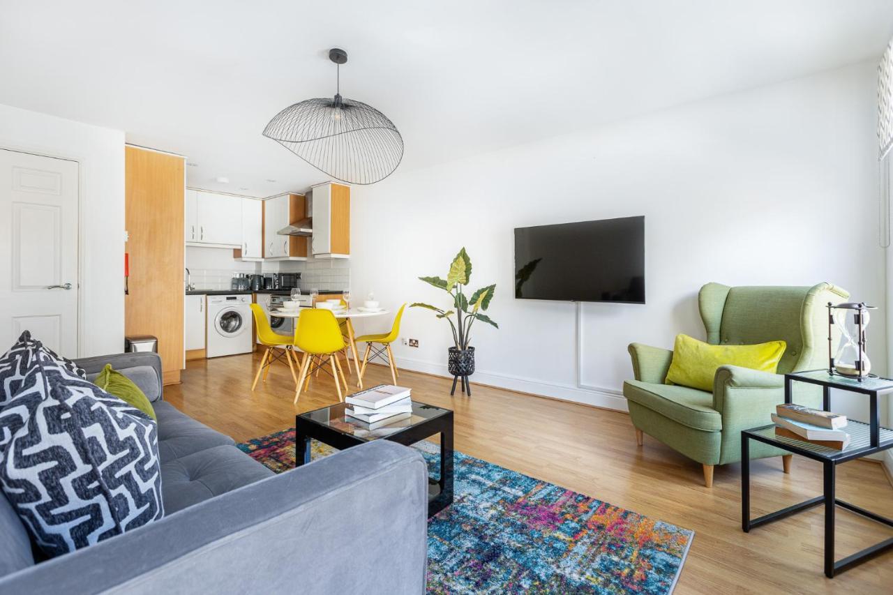 Apartamento Fantastic 2br Flat, 3 Min Shoreditch High Street