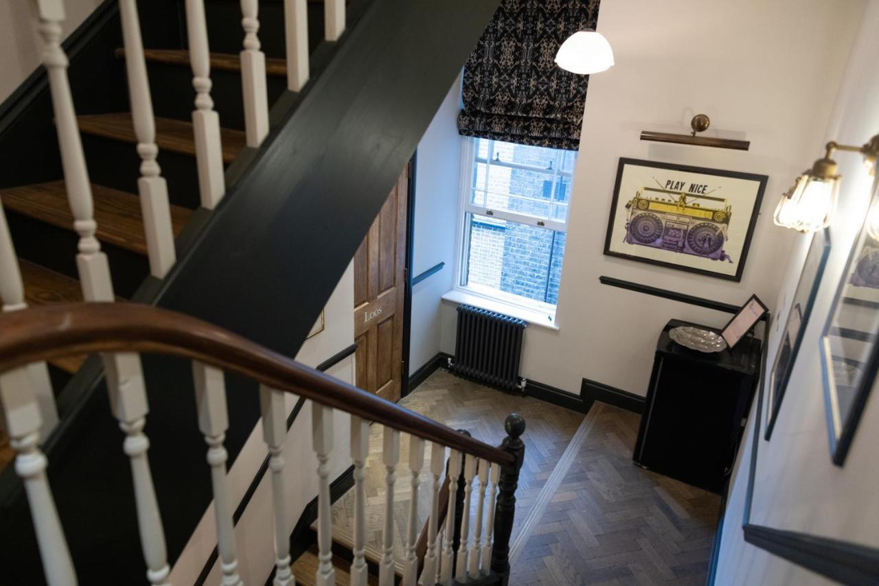 The Knight Of Nottinghill Hotel