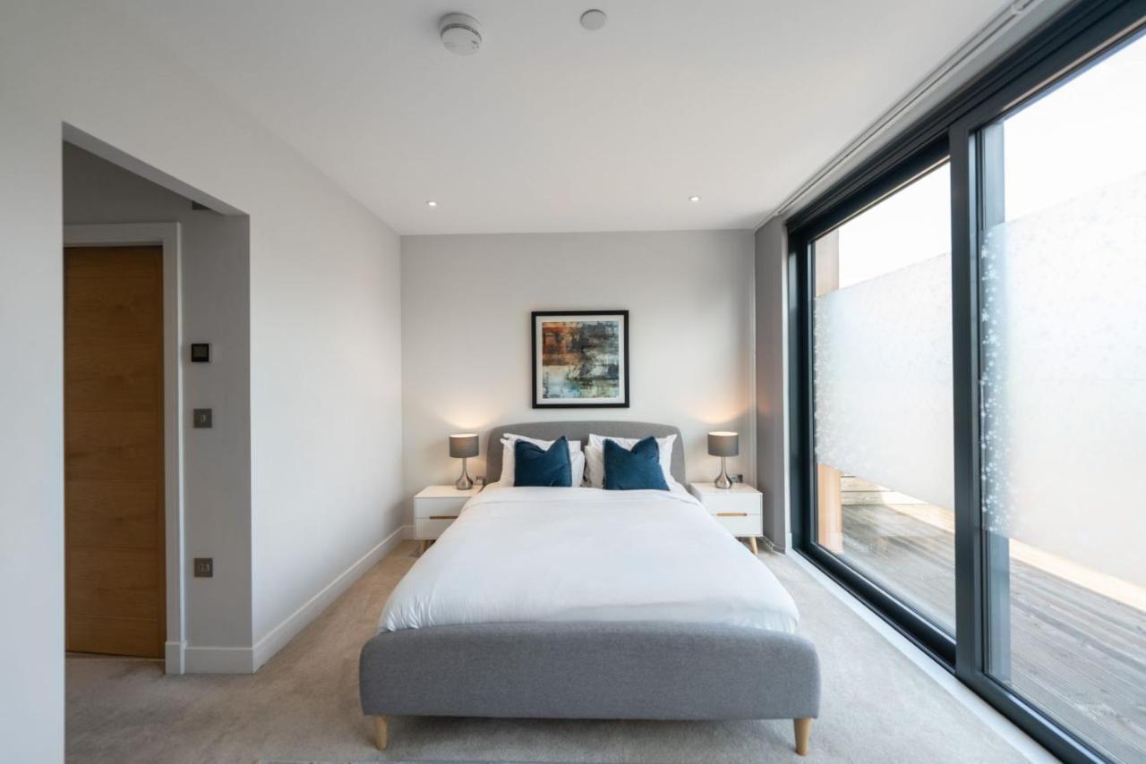 Apartamento The Hampstead Hideout - Glamorous 3bdr Flat With Balcony *