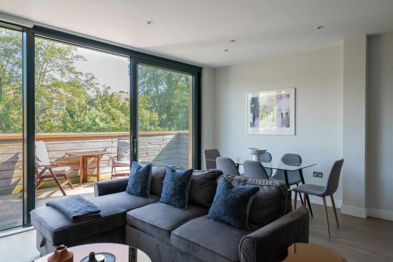 Apartamento The Hampstead Hideout - Glamorous 3bdr Flat With Balcony Londres