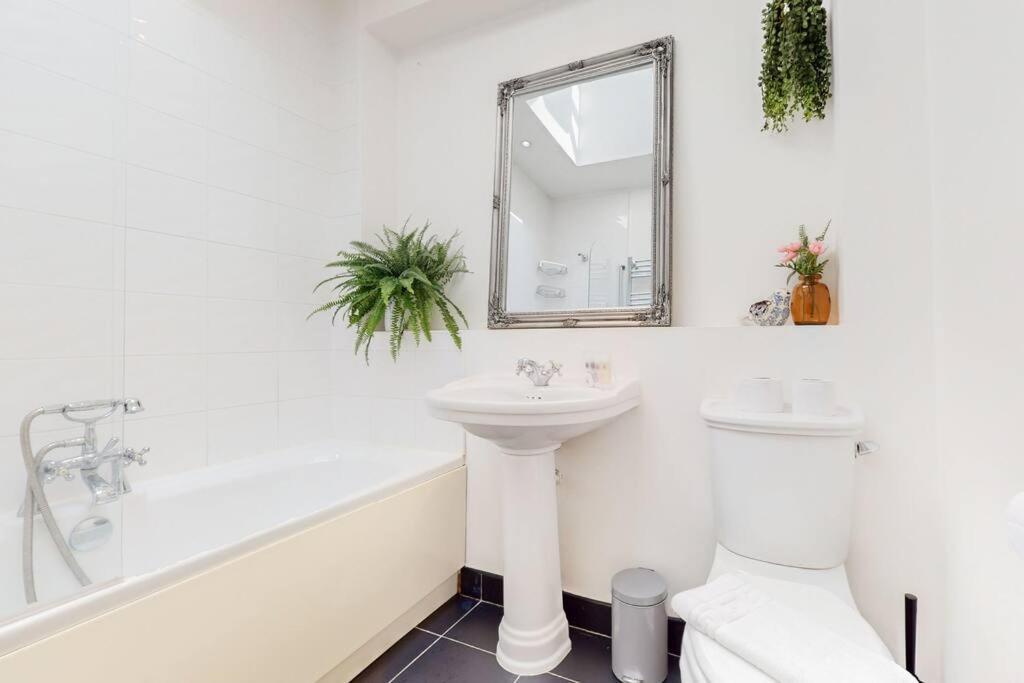 Apartamento Spacious 2 Bedroom Flat With Garden In Acton