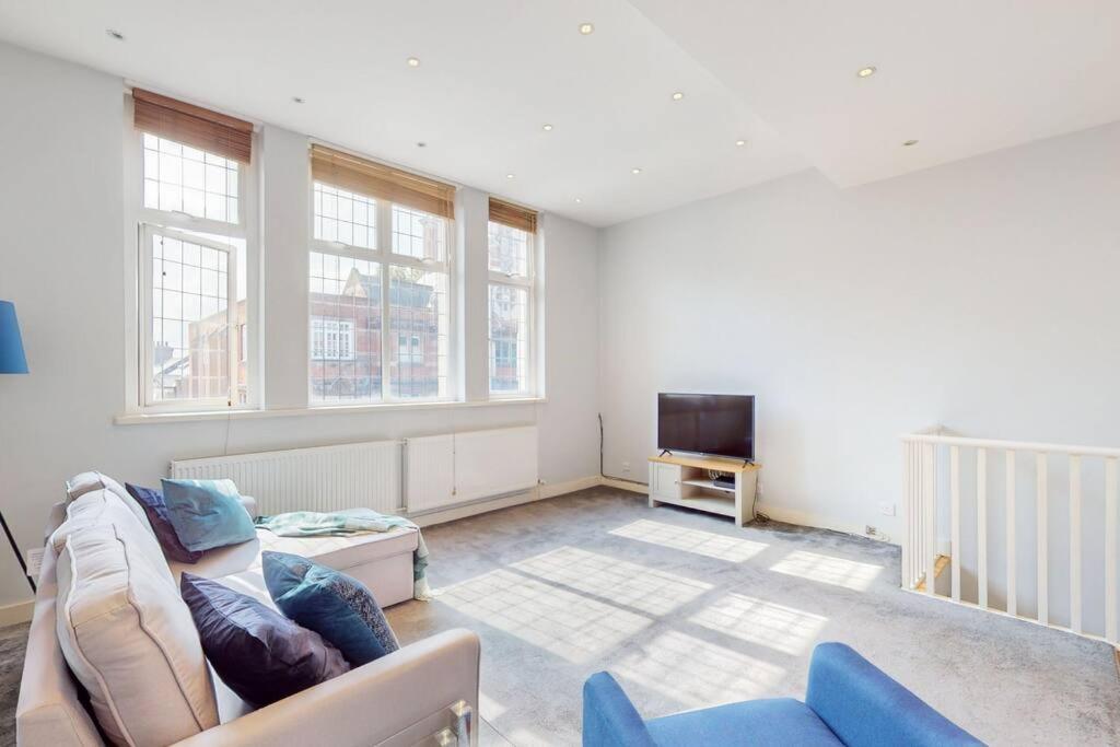 Spacious 2 Bedroom Flat With Garden In Acton * Londres