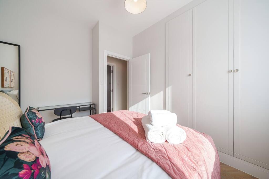 Cosy Tooting Retreat: 2-bed Gem Apartamento Londres