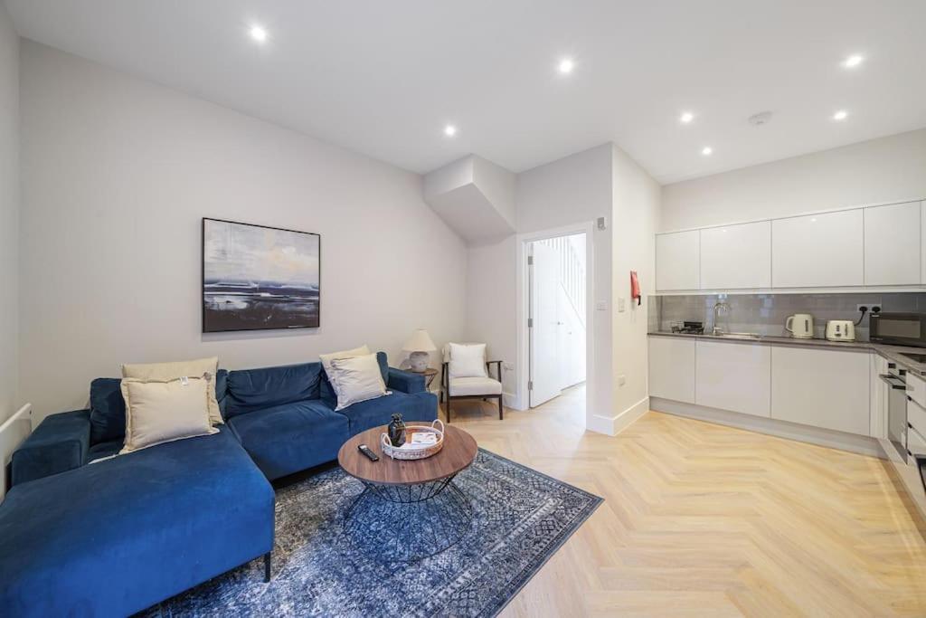 Cosy Tooting Retreat: 2-bed Gem Apartamento Londres
