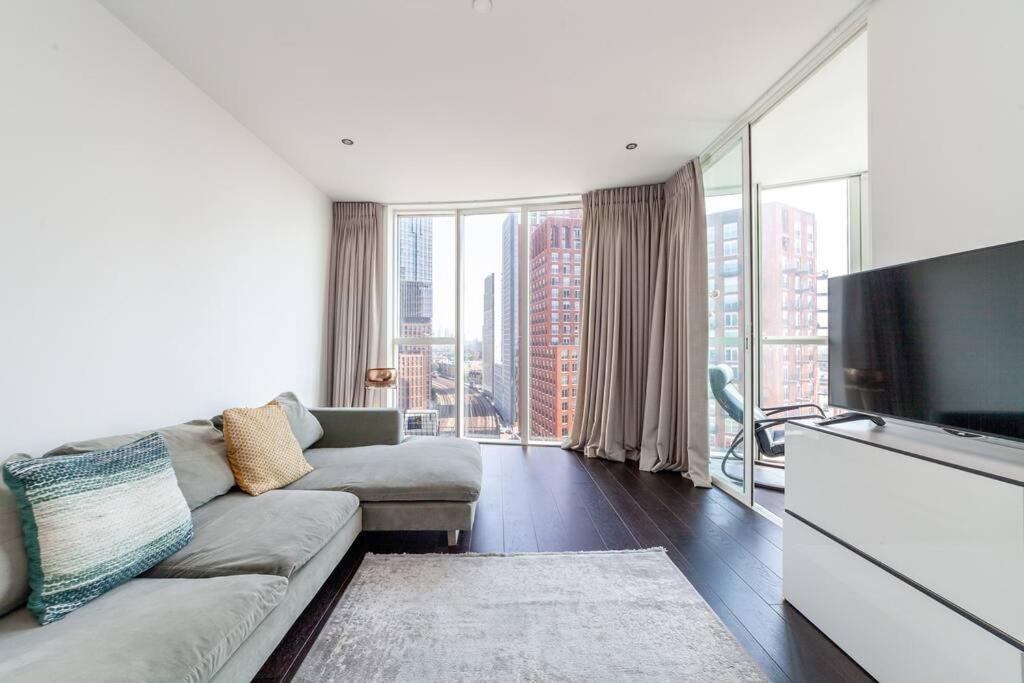 Bright 2br, 2bth Apt, 9 Elms Apartamento