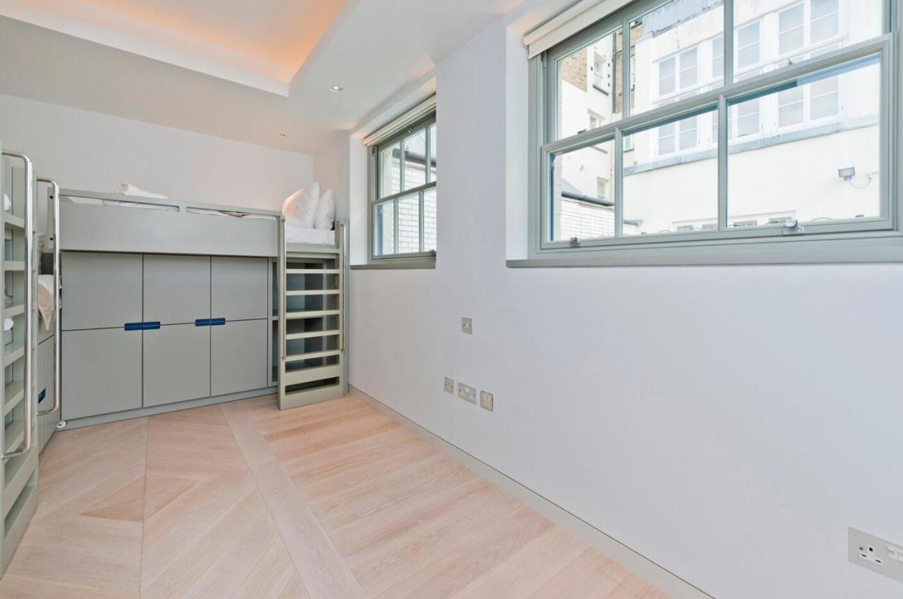 Amazing South Kensington Mews House By Underthedoormat Hébergement de vacances Londres
