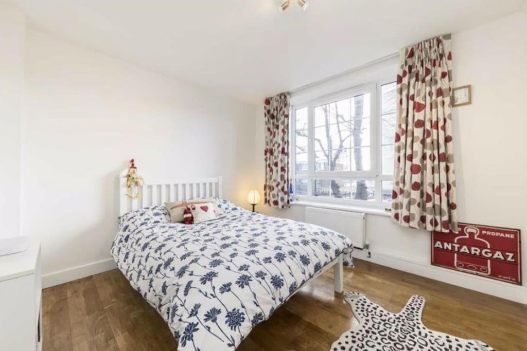 Spacious 2 Bedroom Flat In