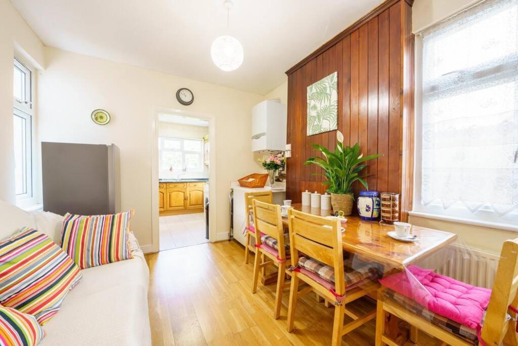 Appartement Wembley Arch View, 4-bed House, Drive For 2 Cars Londres