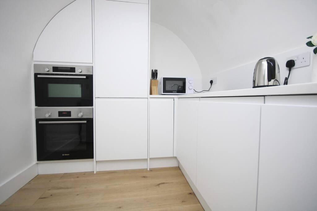 Lovely Flat In Baker Street * Londres