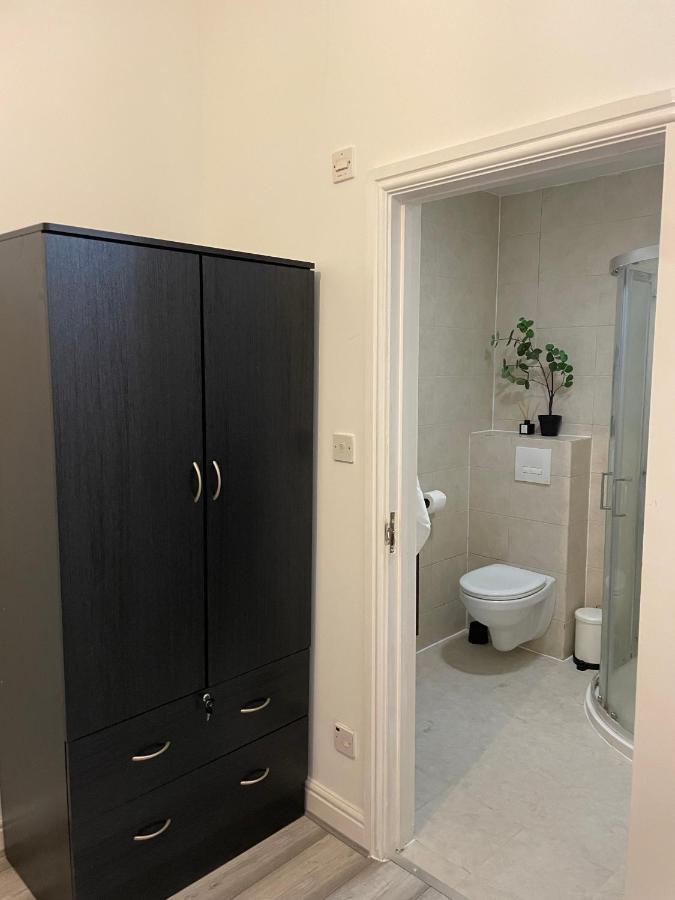 Camberwell Living Studio - Zone 2 *