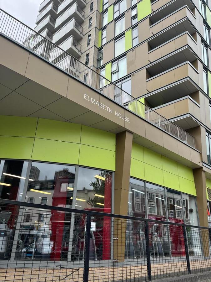 Apartamento Wembley Stadium Luxurious Londres