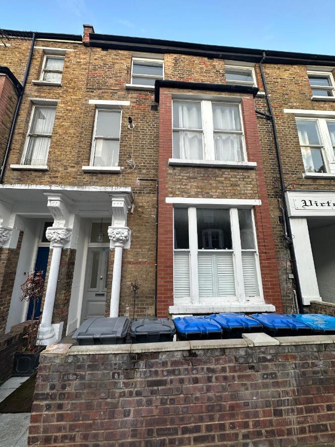 Appartement Delightful New Ensuite Bedroom With Stunning Shared Kitchen & Living -1c The Charteris