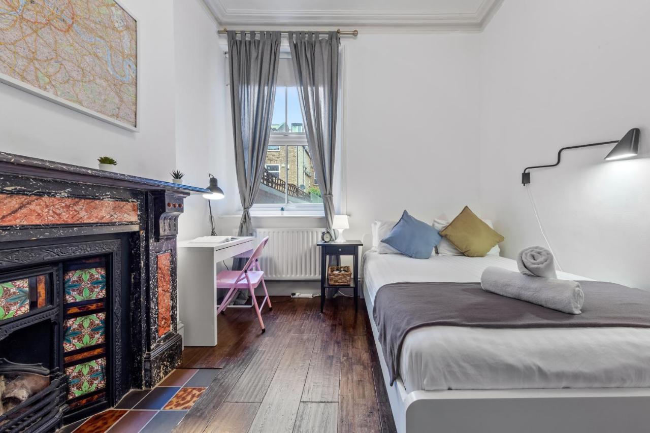 Quiet 2x Bedroom Victorian Terrace Flat + Garden * Londres