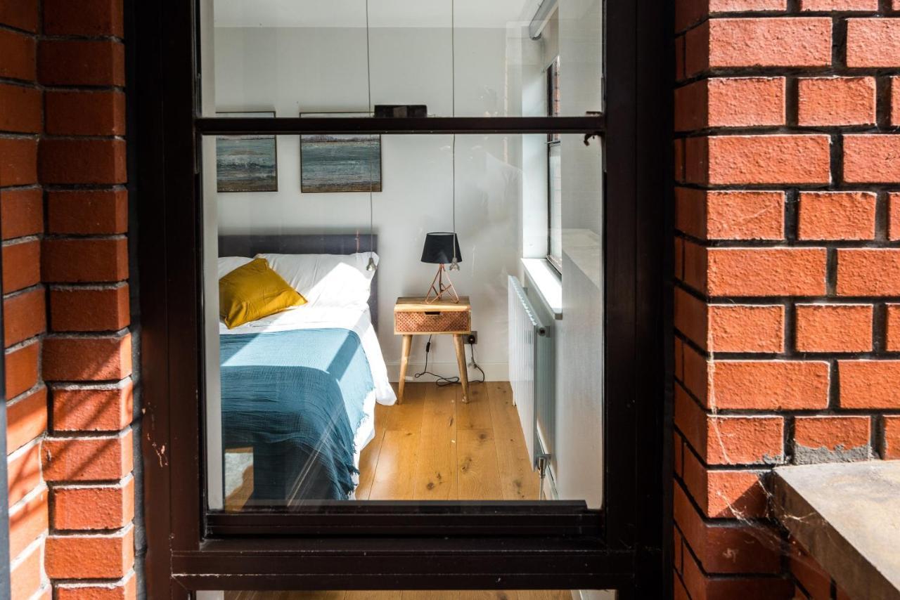 Soho 2 Double Bedroom * Londen