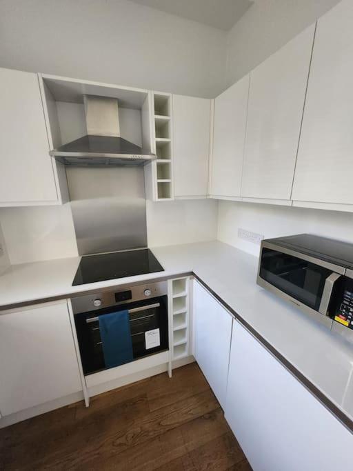 Apartment 2 Bedroom Luxury Knightsbridge