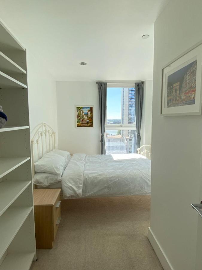 Morden 2bed2bath Zone2 City/river View *
