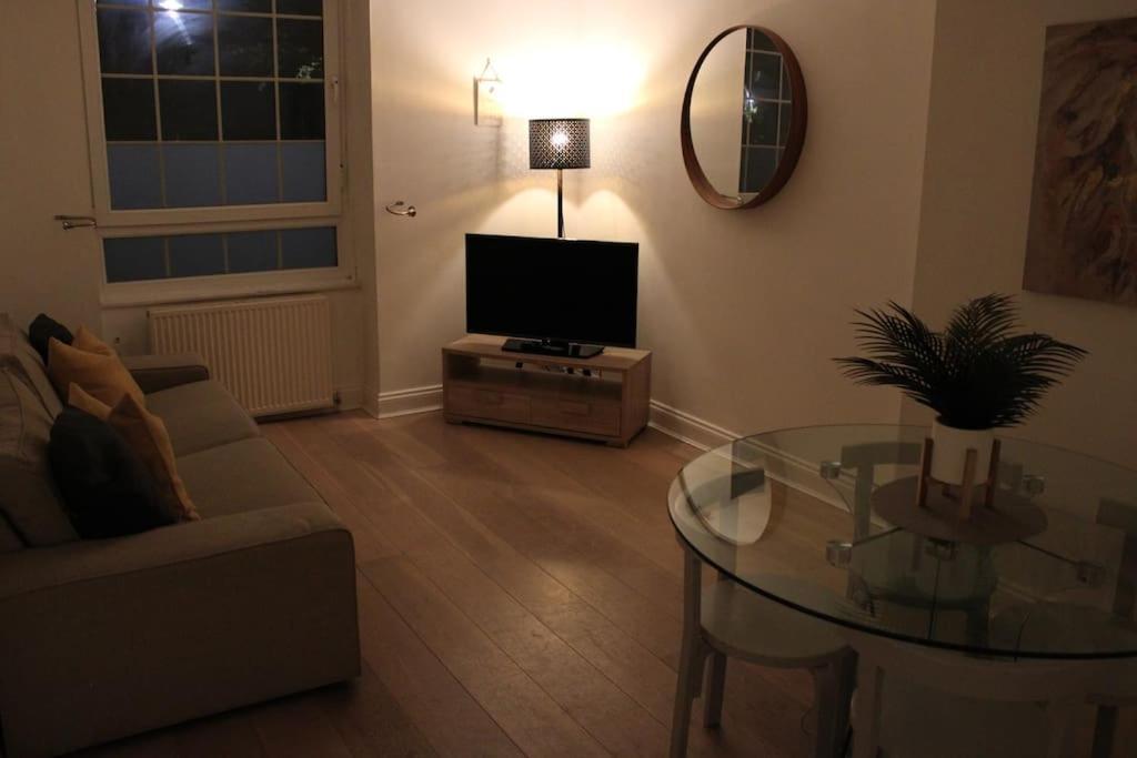 Appartement Cosy 1 Bed Flat In With View Of Shard Londen