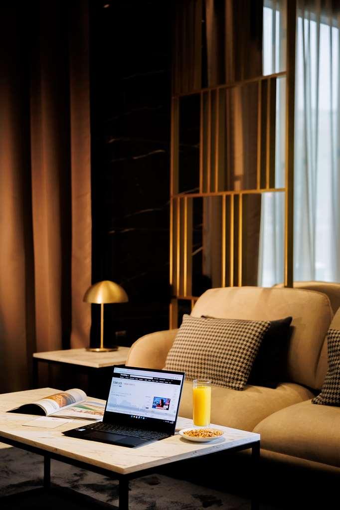 Riu Plaza Victoria 4* Londen