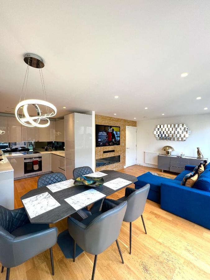 Casa *