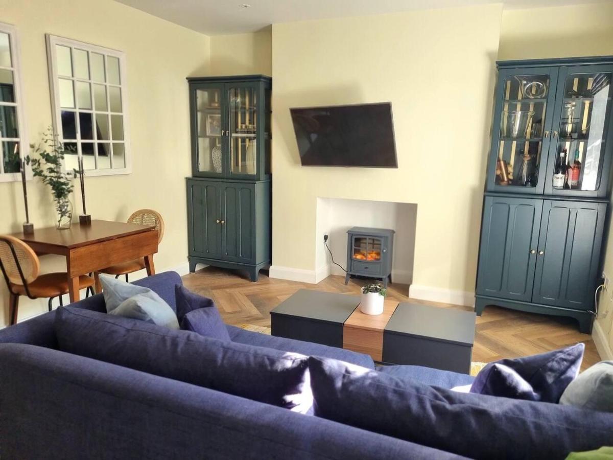 Appartement Spacious & Renovated 1-bed Garden Flat In Londres