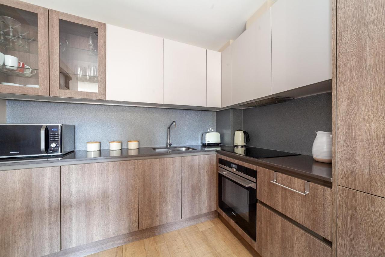 The Ravenscourt Park Collection Apartment
