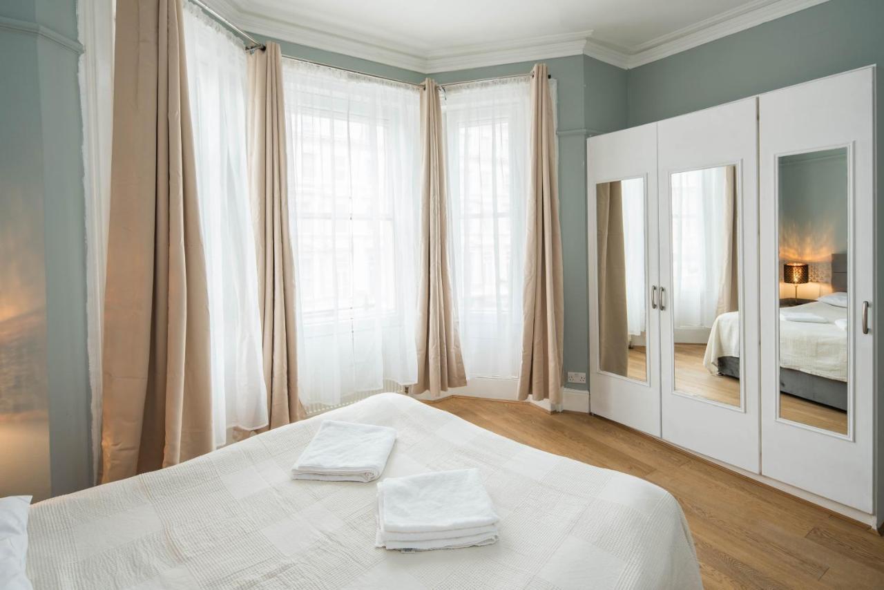 Gloucester Station Gem: 3 Bedroom Oasis Apartment