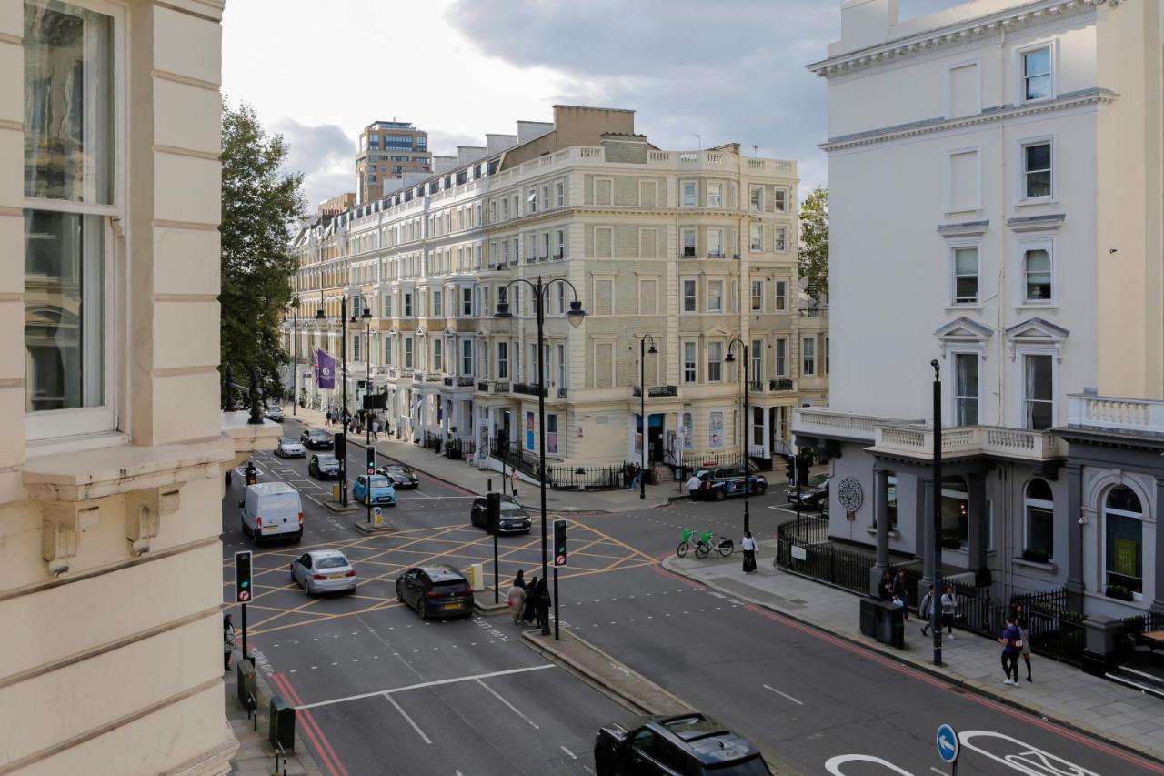 Gloucester Station Gem: 3 Bedroom Oasis London