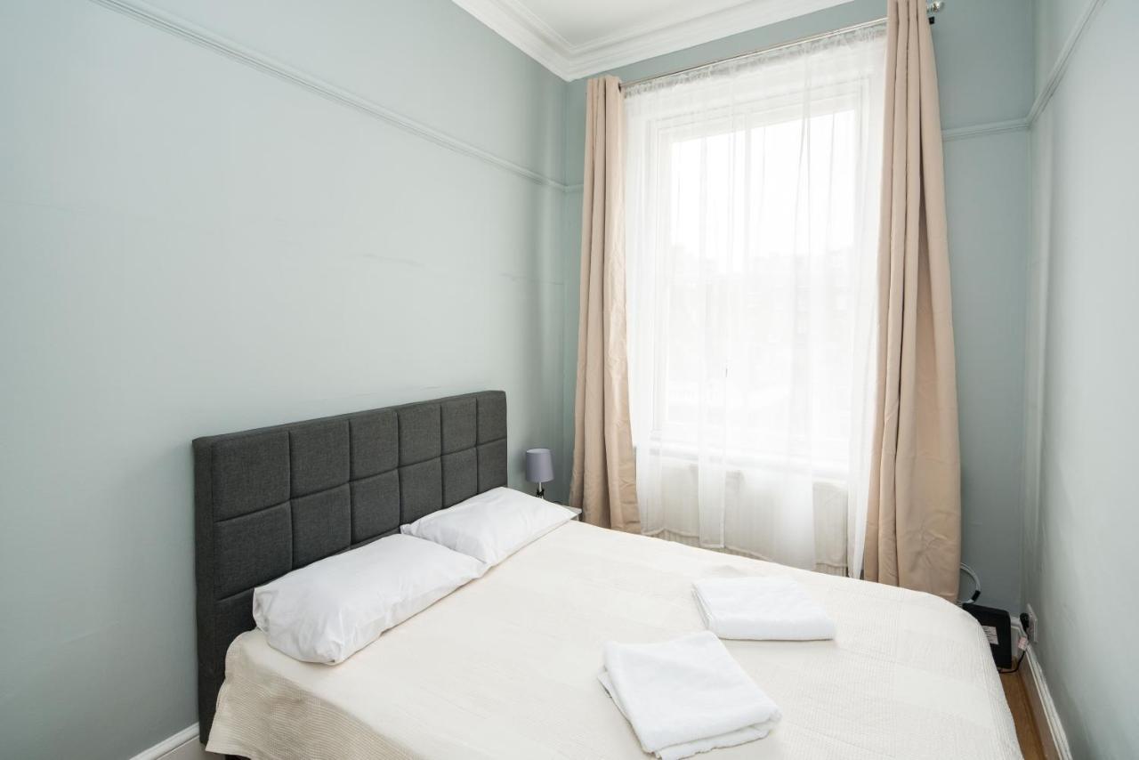 Gloucester Station Gem: 3 Bedroom Oasis * London