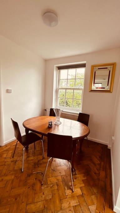 Appartement Traditional 3 Bed Flat In Highgate Londres