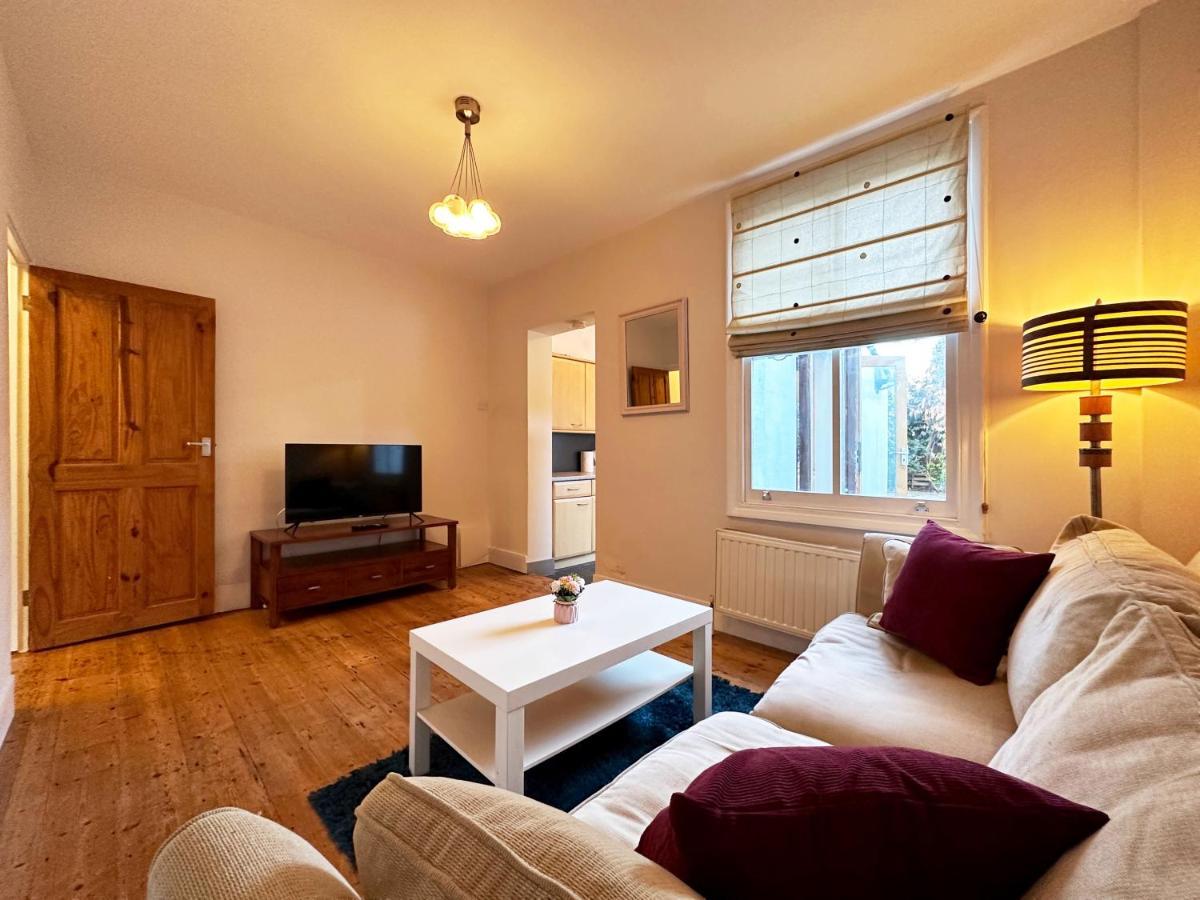 Apartamento Daisy's Place In *