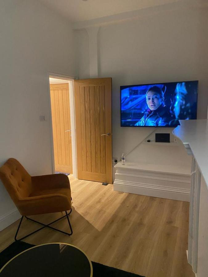 Apartment Stunning 1-bed In