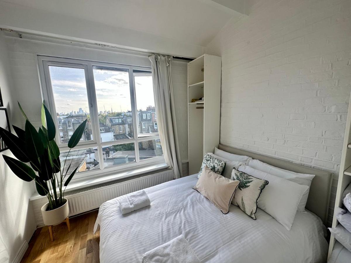 Apartment Stylish Primrose Hill With Balcony London