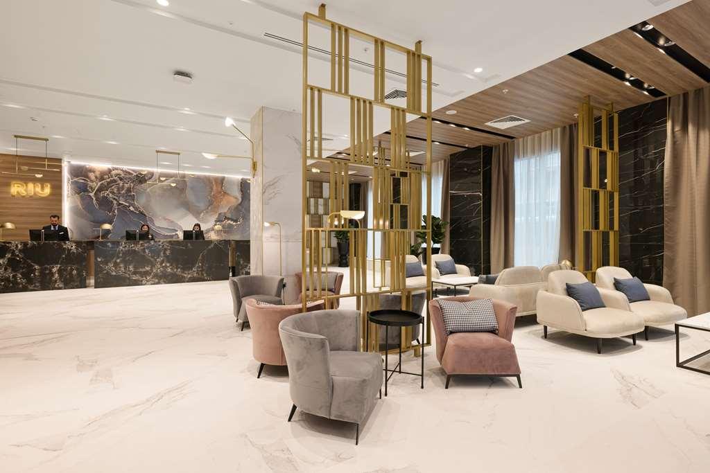 Riu Plaza Victoria Hotel Londen